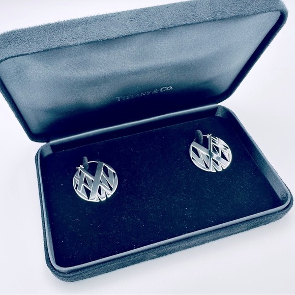 RARE Tiffany & Co. Atlas Disc Hoop Earrings in Sterling Silver Presentation Box - Picture 10 of 10